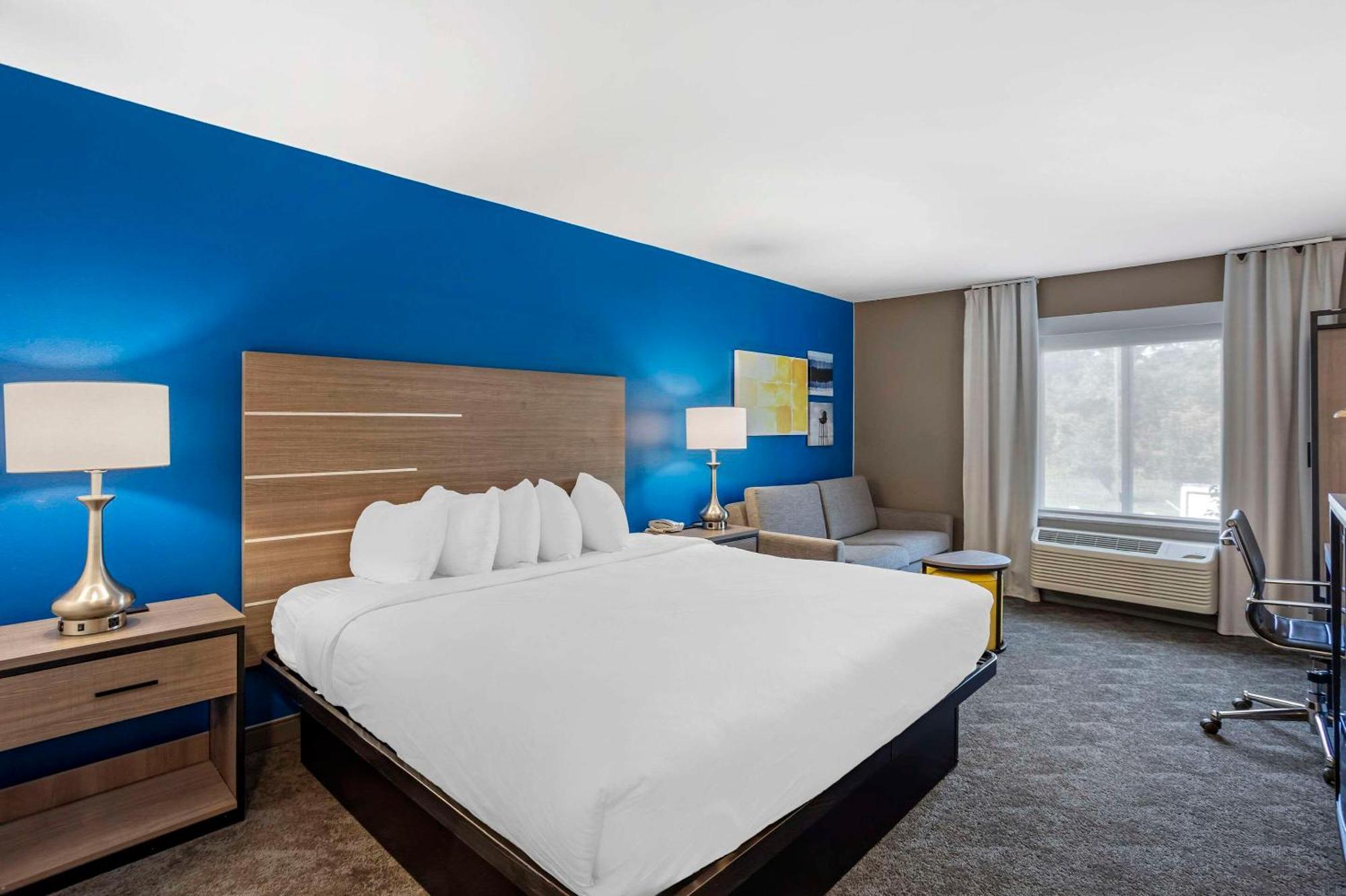 Comfort Inn & Suites Harrisburg-Hershey North Dış mekan fotoğraf
