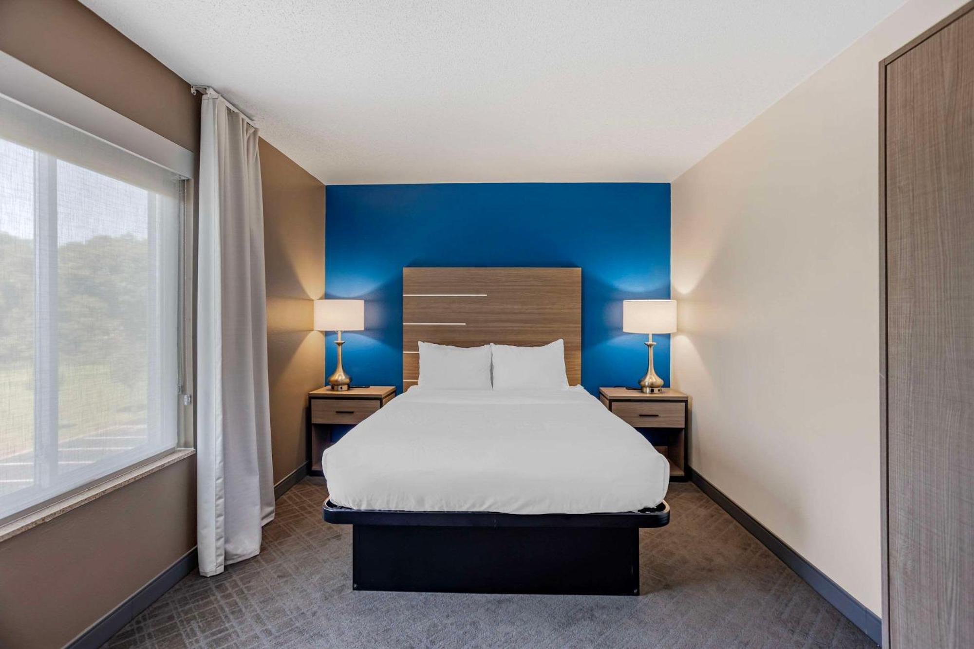 Comfort Inn & Suites Harrisburg-Hershey North Dış mekan fotoğraf